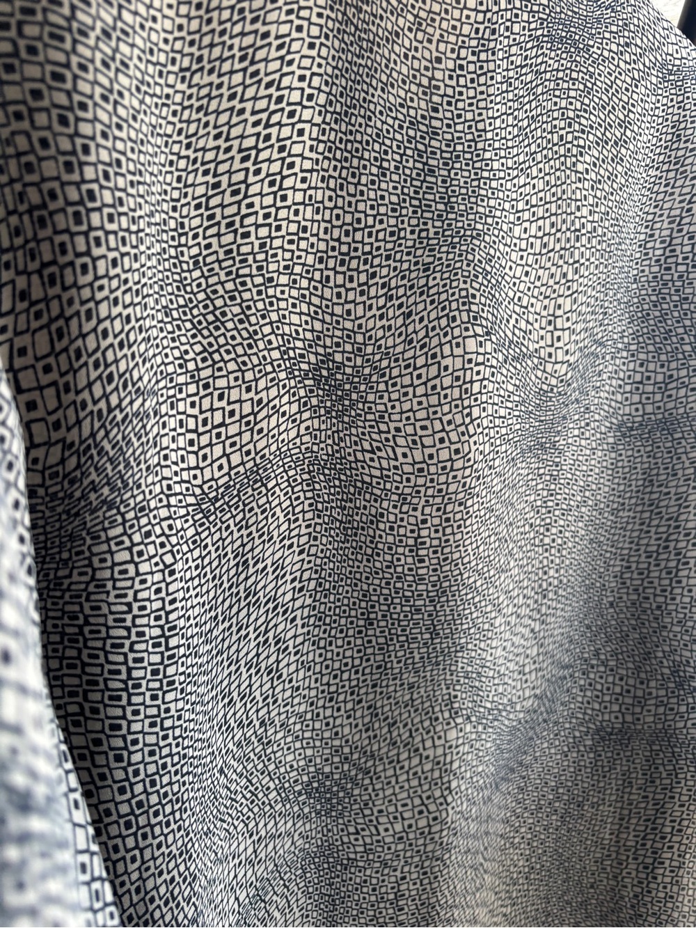 Vintage Wavy Geometric Diamond Pattern Button-Down Blouse | Women’s 20 Plus, XXL - Picture 15 of 16